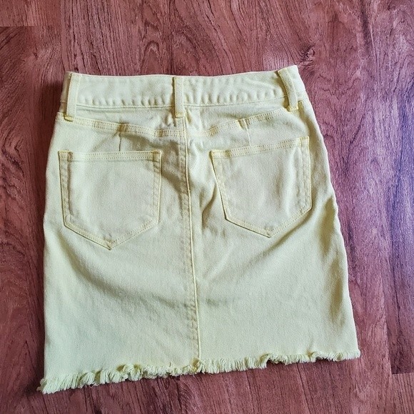 MOUSSY Yellow Denim Mini Skirt - Picture 5 of 11